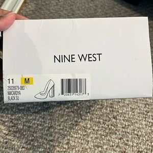 Vintage Nine West black heels